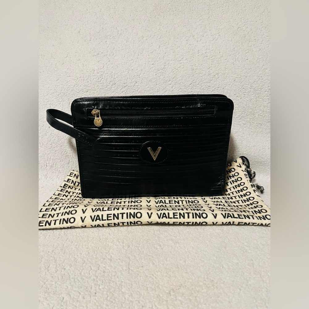 Mario Valentino Black Clutch/ Wristlet w/ Dust bag - Picture 5 of 16